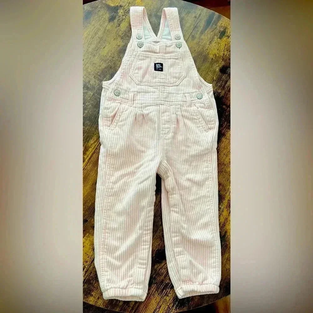 OSHKOSH B'gosh | VESTBAK baby girl, pink overalls. Size: 24M